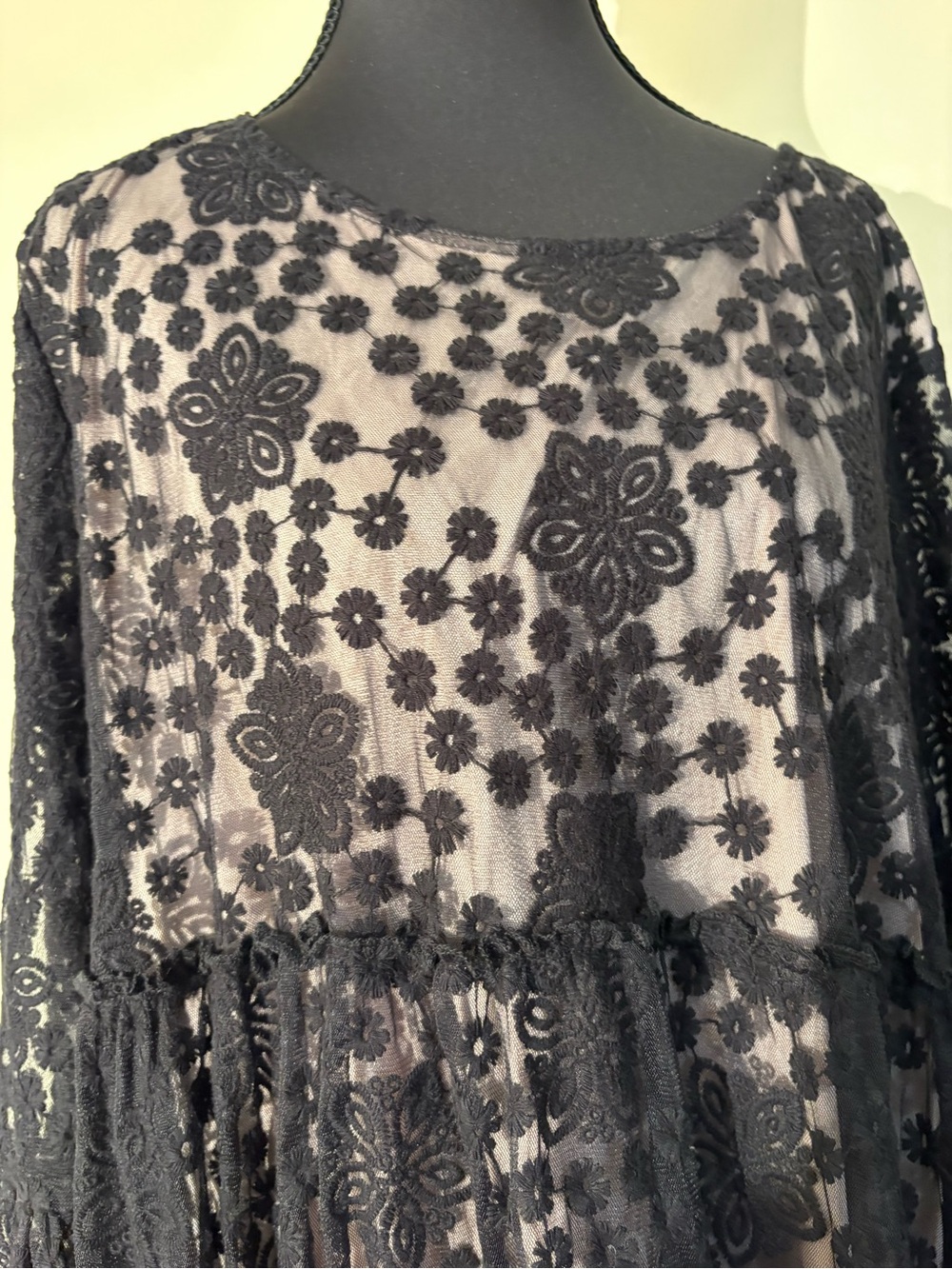#Black Floral Lace Dress-Long Sleeve Tiered #FairyGoth #Sophisticated #Mystical - Picture 3 of 15